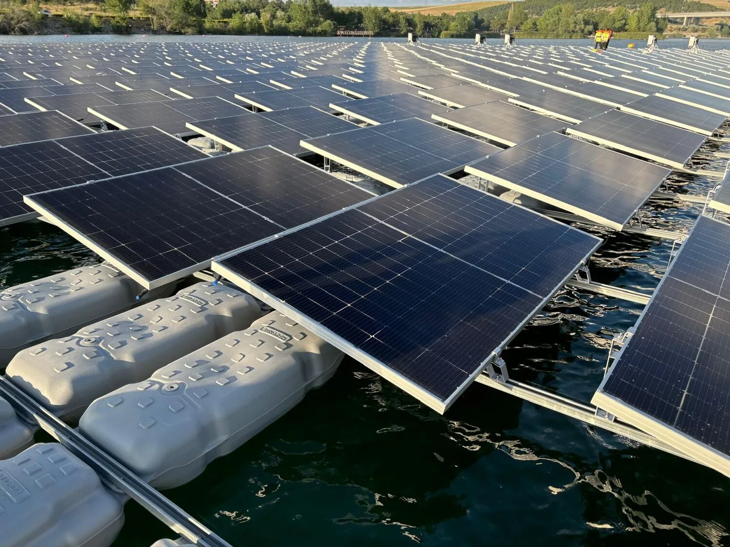 Şamandıra ve panel montaj detayı